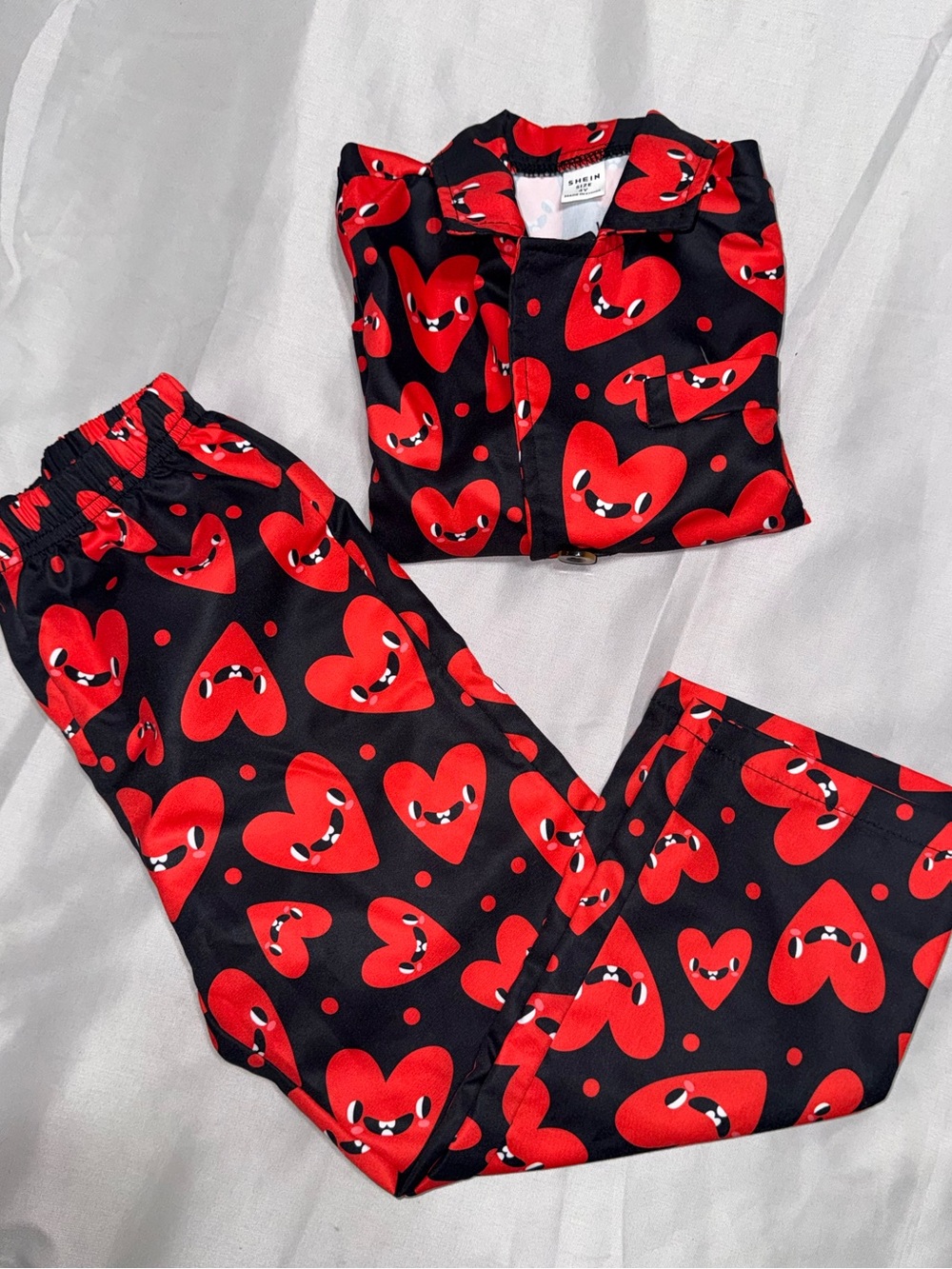GUC | SHEIN Black Kids Set with Red Heart Faces| 4Y